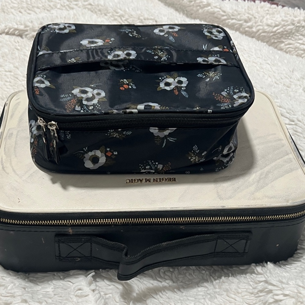 Black Floral Travel Organizer Bag for women Mekup bags